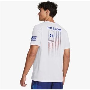 Under Armour Freedom Banner Tee Men Medium White Patriotic USA Flag Graphic NWT